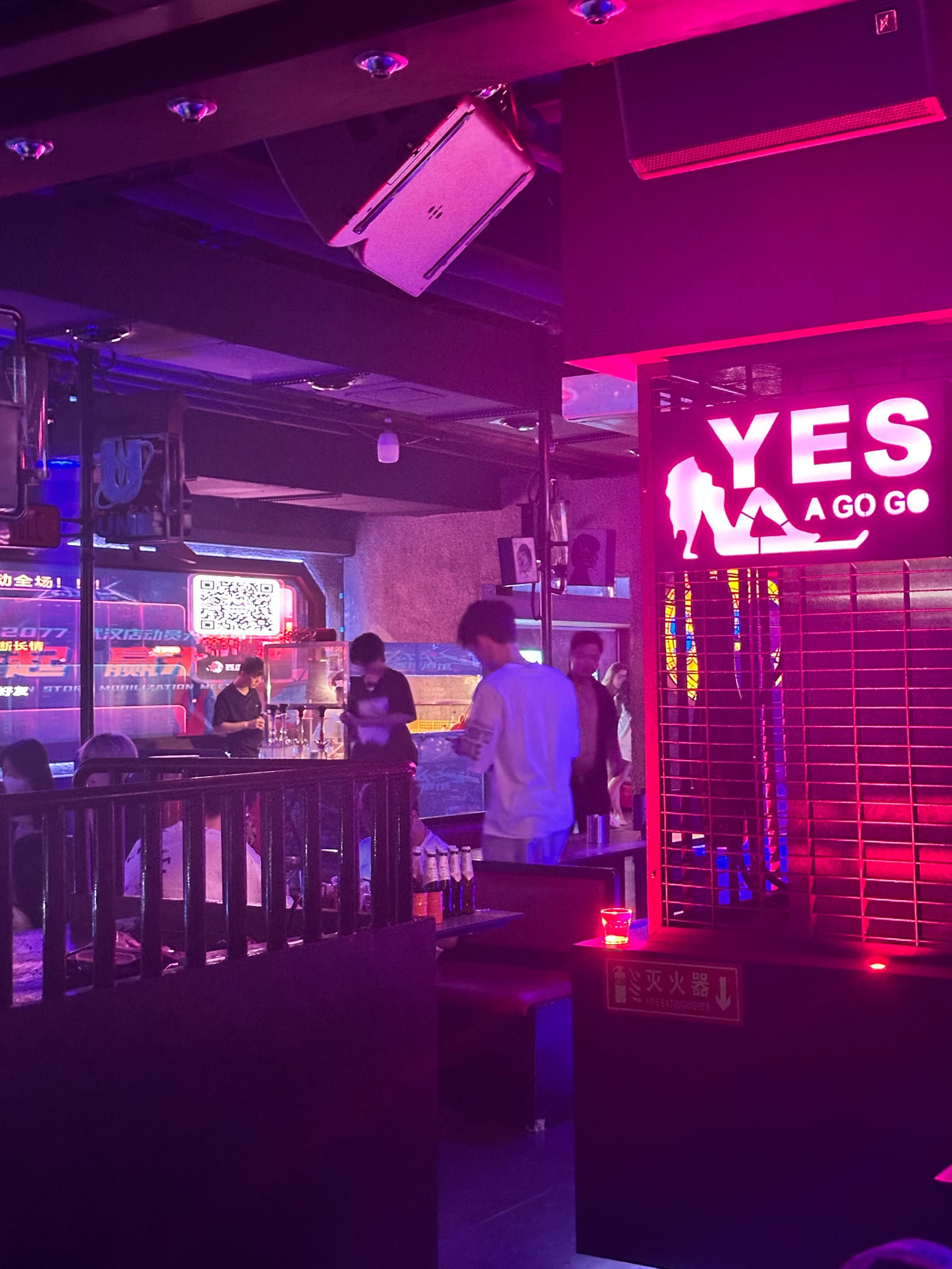 安顺商务KTV，尽享商务娱乐新体验-西秀区ktv预订
